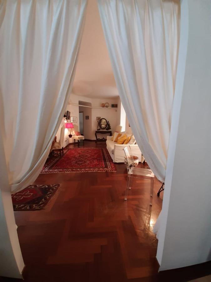 Casa Vacanze Pizzofalcone 41b Napoli Esterno foto