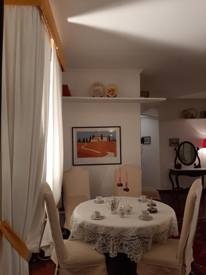 Casa Vacanze Pizzofalcone 41b Napoli Esterno foto
