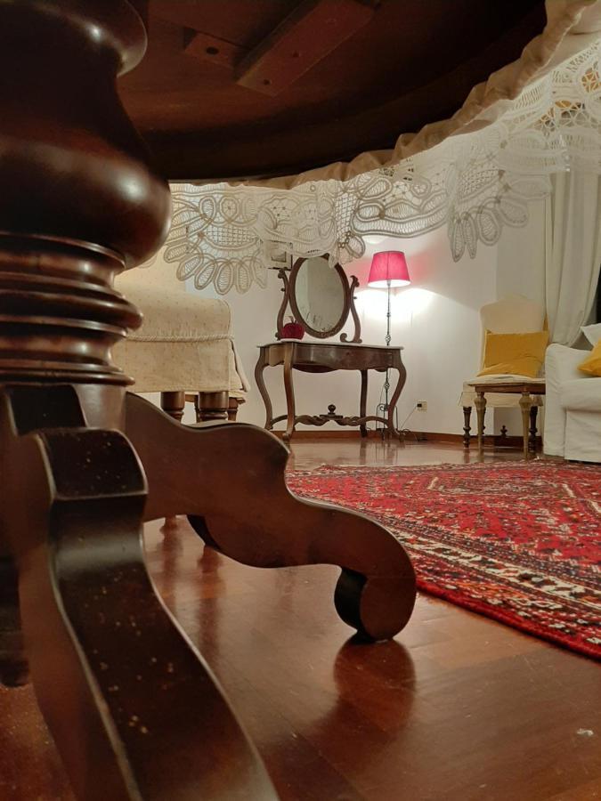Casa Vacanze Pizzofalcone 41b Napoli Esterno foto