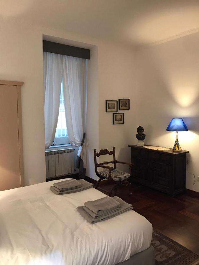 Casa Vacanze Pizzofalcone 41b Napoli Esterno foto