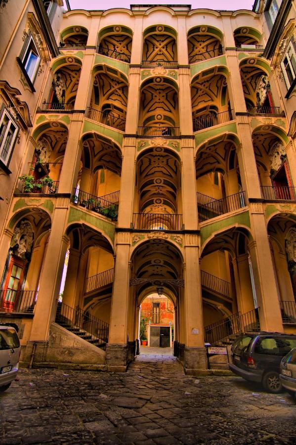Casa Vacanze Pizzofalcone 41b Napoli Esterno foto