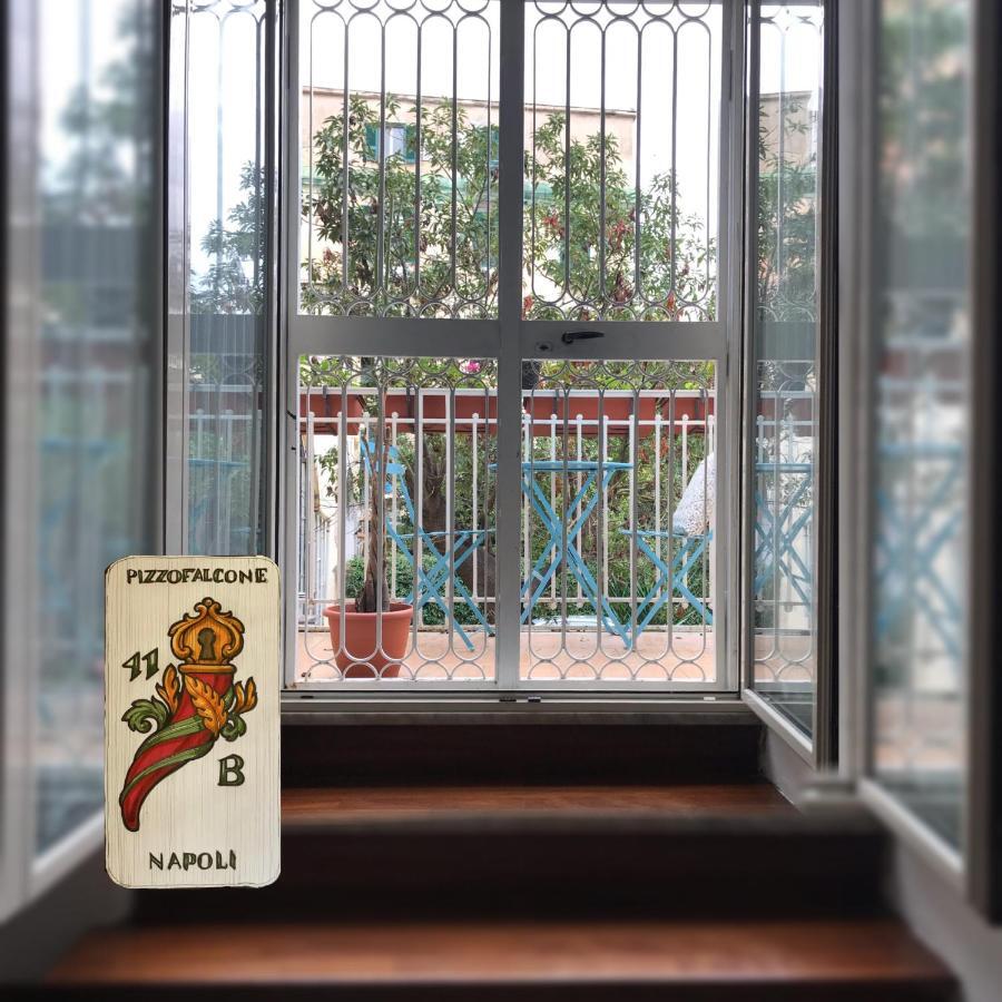 Casa Vacanze Pizzofalcone 41b Napoli Esterno foto