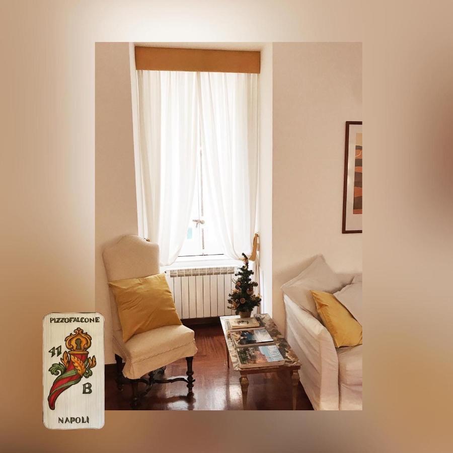 Casa Vacanze Pizzofalcone 41b Napoli Esterno foto