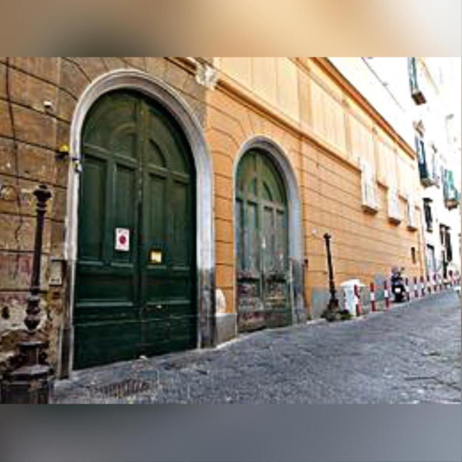Casa Vacanze Pizzofalcone 41b Napoli Esterno foto