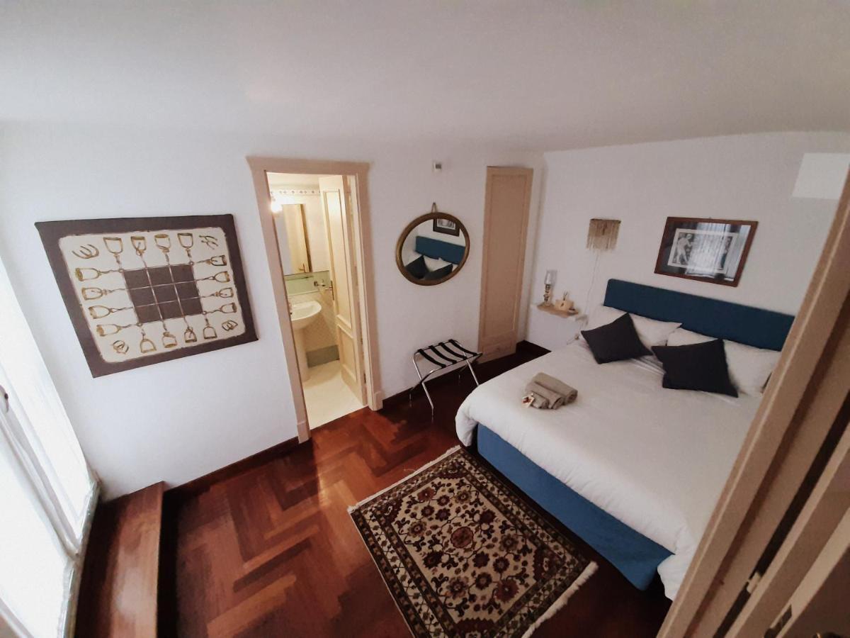 Casa Vacanze Pizzofalcone 41b Napoli Esterno foto