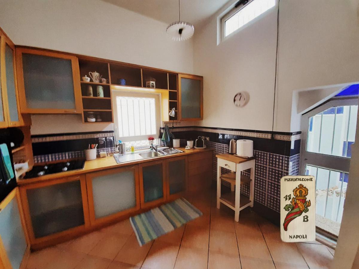 Casa Vacanze Pizzofalcone 41b Napoli Esterno foto